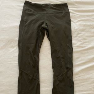 Lululemon Cropped Leggings